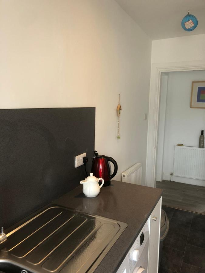 Lighthouse Apartment Largs Exterior foto
