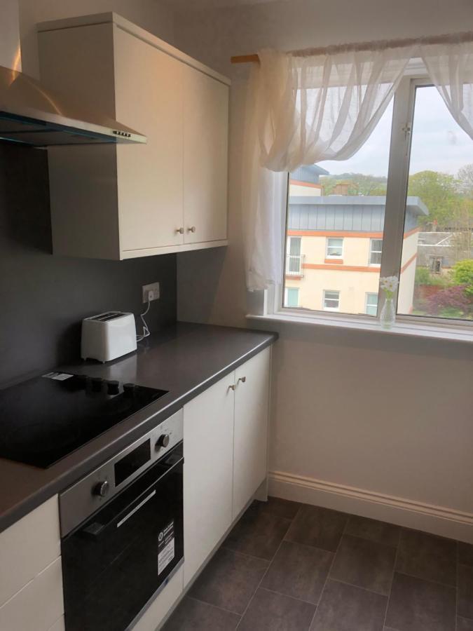 Lighthouse Apartment Largs Exterior foto